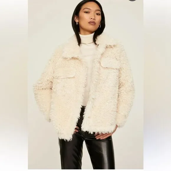 Love, Whit by Whitney Port Cream Sherpa Jacket Size Medium - Picture 1 of 11